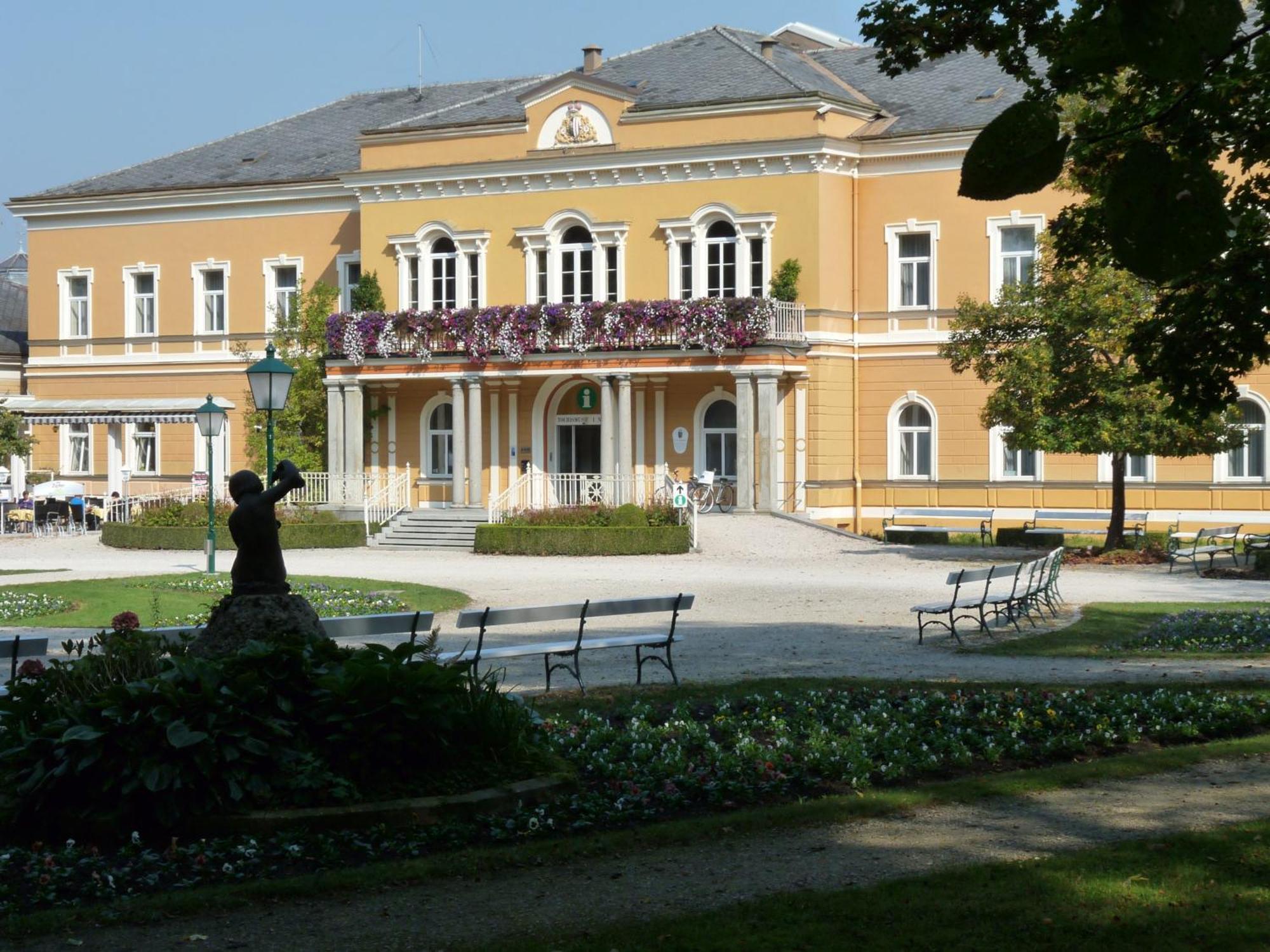 Parkhotel Zur Klause Bad Hall Luaran gambar