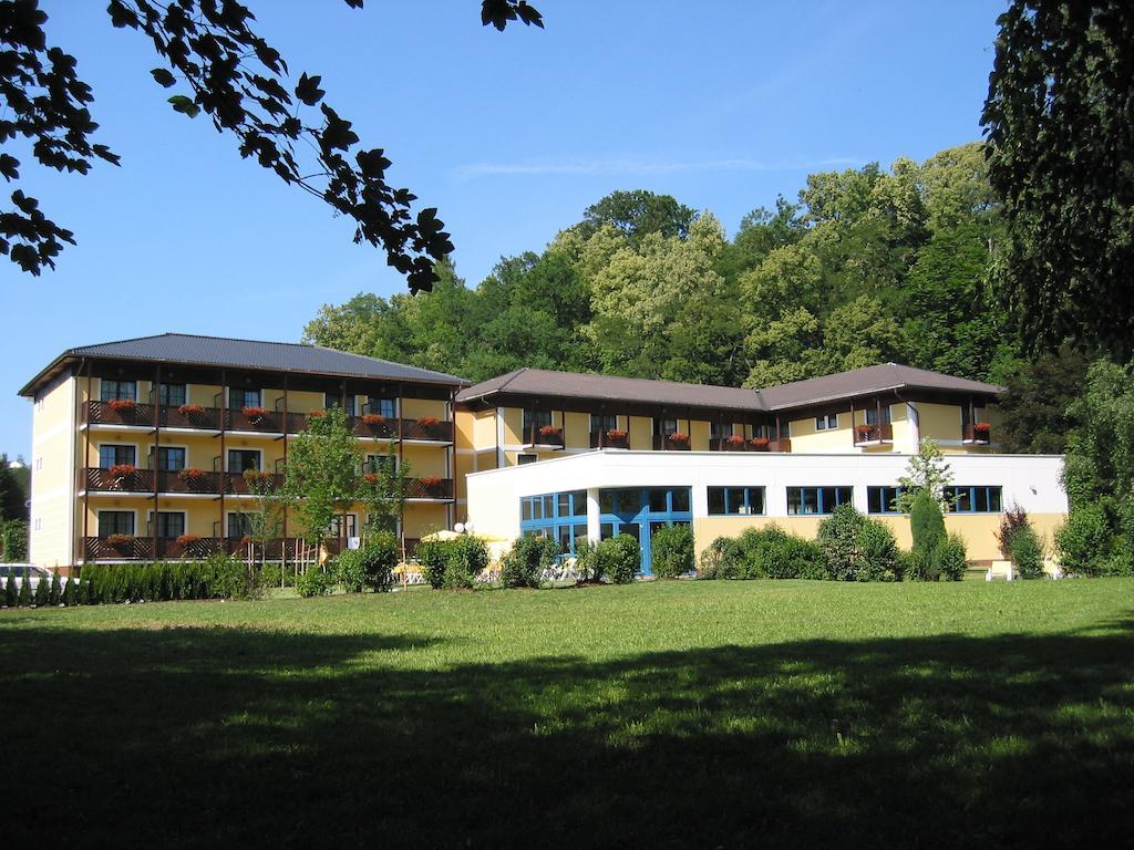 Parkhotel Zur Klause Bad Hall Luaran gambar